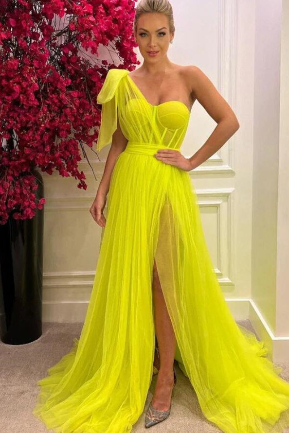 Gorgeous A-Line One-Shoulder Tulle Long Prom Dress With Split