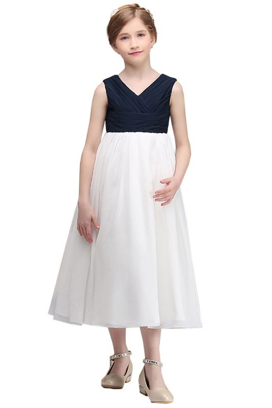 V Neck Sleeveless Flower Girl Dress in Tulle