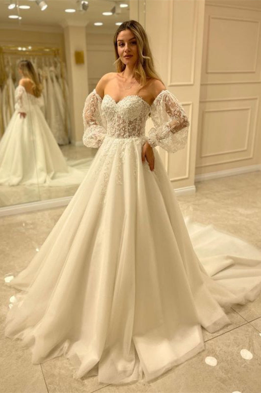 Lace Sweetheart Tulle Wedding Dress with Bubble Sleeves