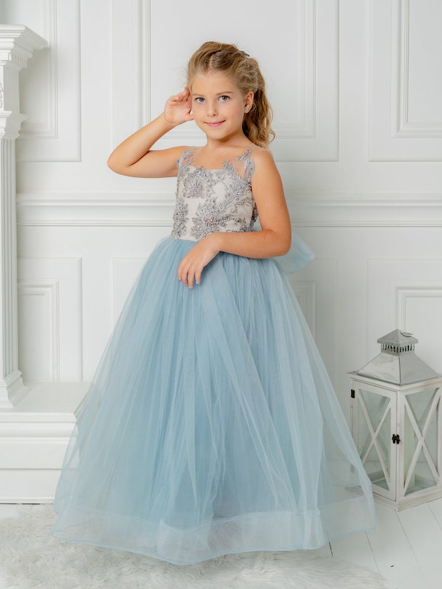 Cute A-line Boho Flower Girl Dress with Bow Sequins and Tulle