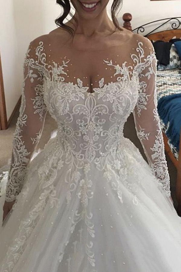 Gorgeous White Long Sleeves Wedding Dress with Appliques