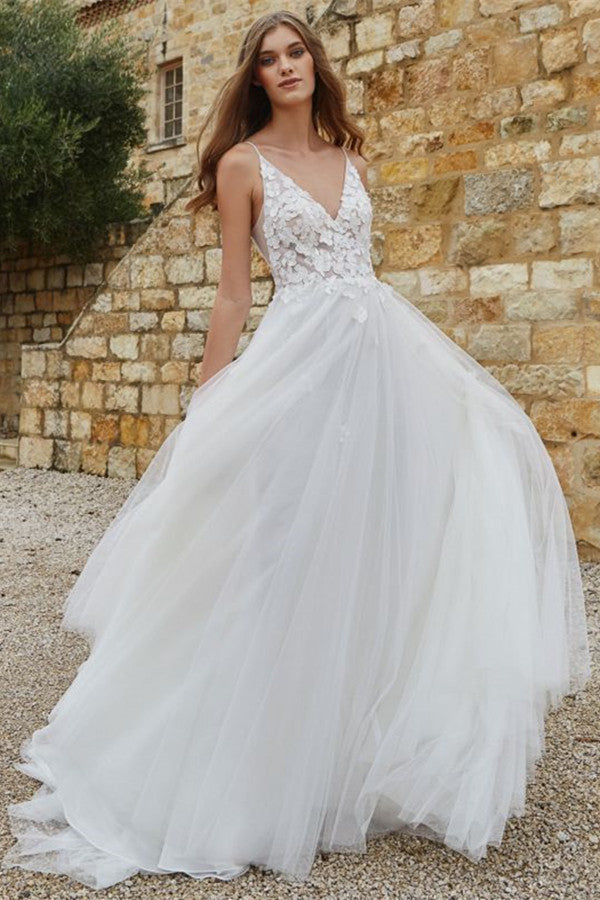 Elegant Spaghetti-Strap A Line Wedding Dress with Lace and Tulle