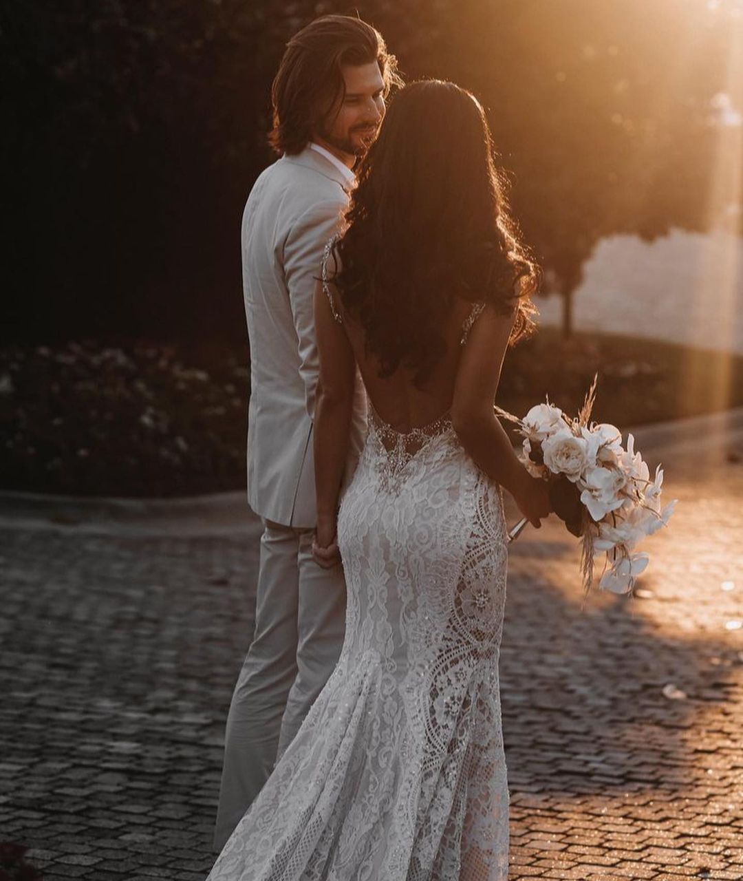 Glamorous V-neck Wedding Dress with Wide Straps, Open Back, Mermaid Silhouette and Appliques Lace