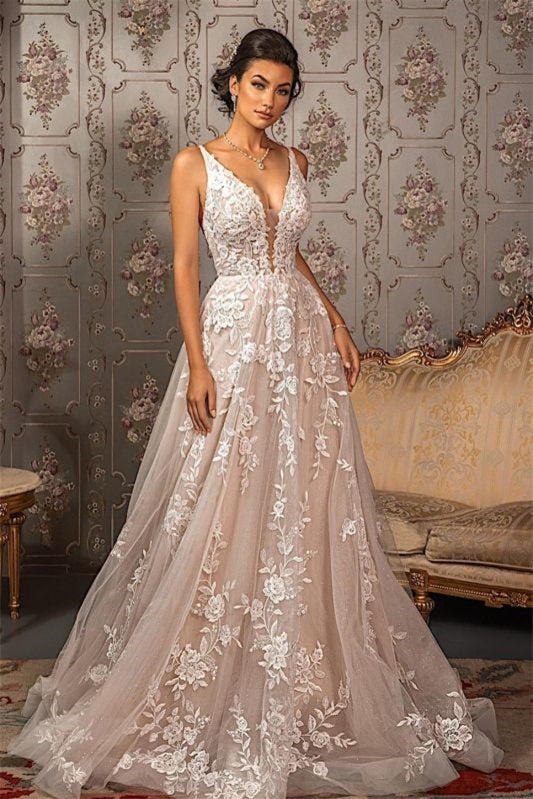 V-Neck Tulle A-Line Lace Appliques Wedding Dress