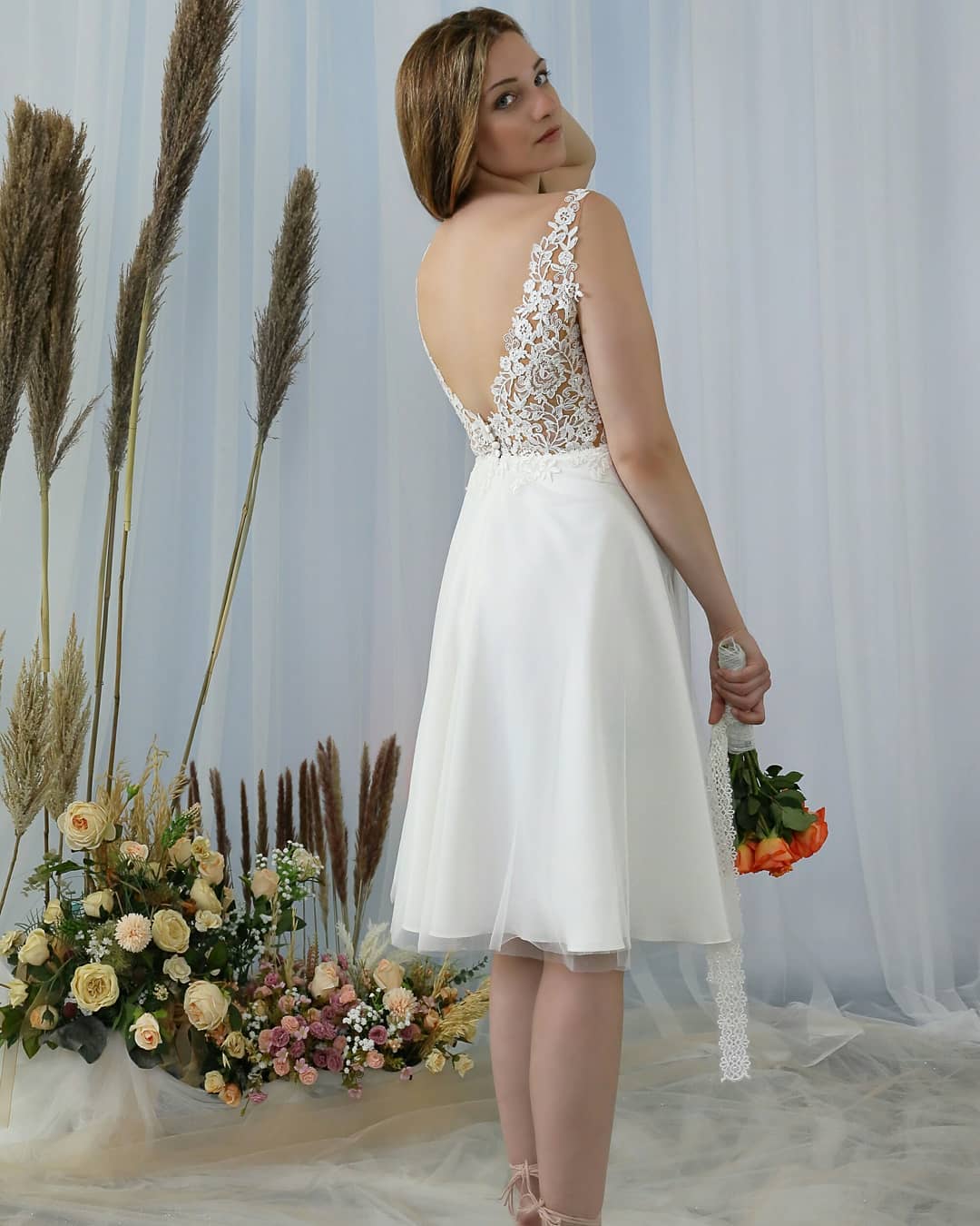 Classy A-line V-neck Wedding Dress with Lace for the Perfect Look