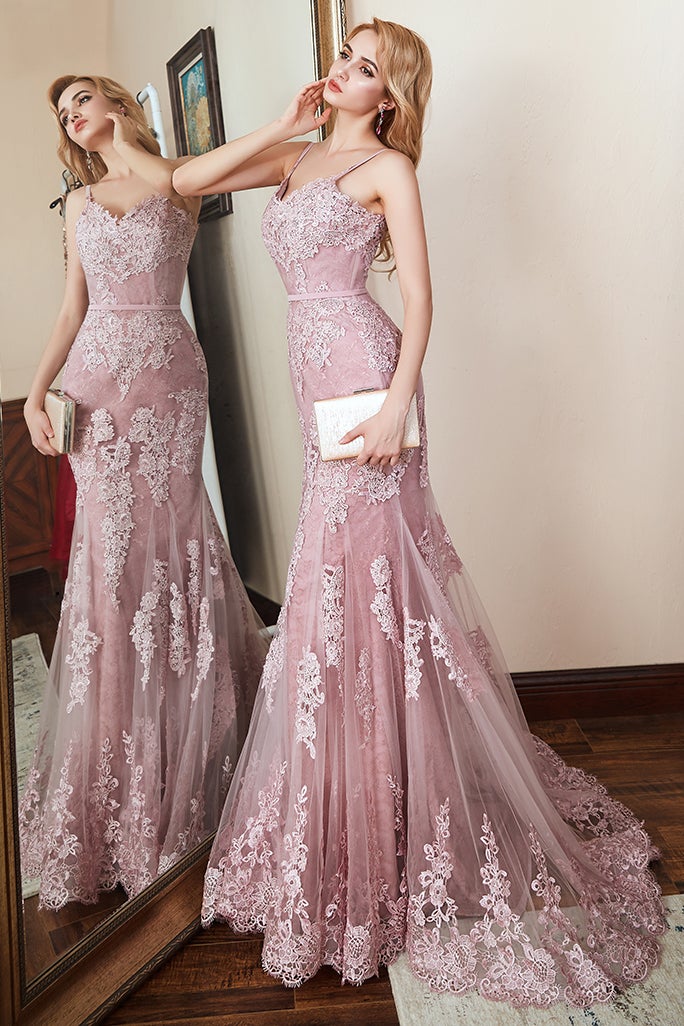 Elegant Spaghetti-Straps Mermaid Prom Dress With Appliques