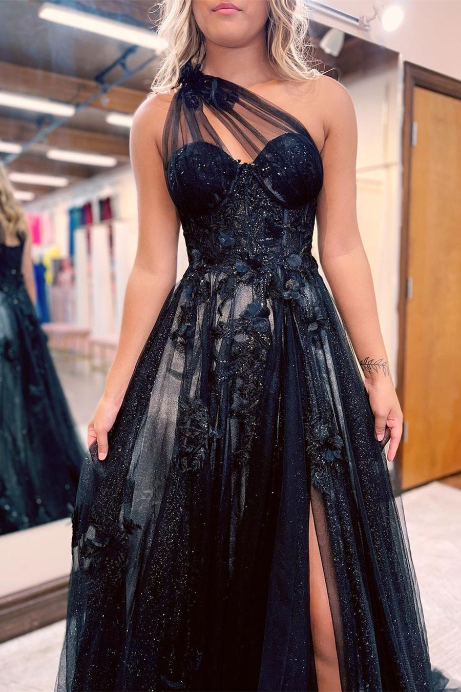 Black One Shoulder A Line Prom Dress with Side Split Tulle & Appliques