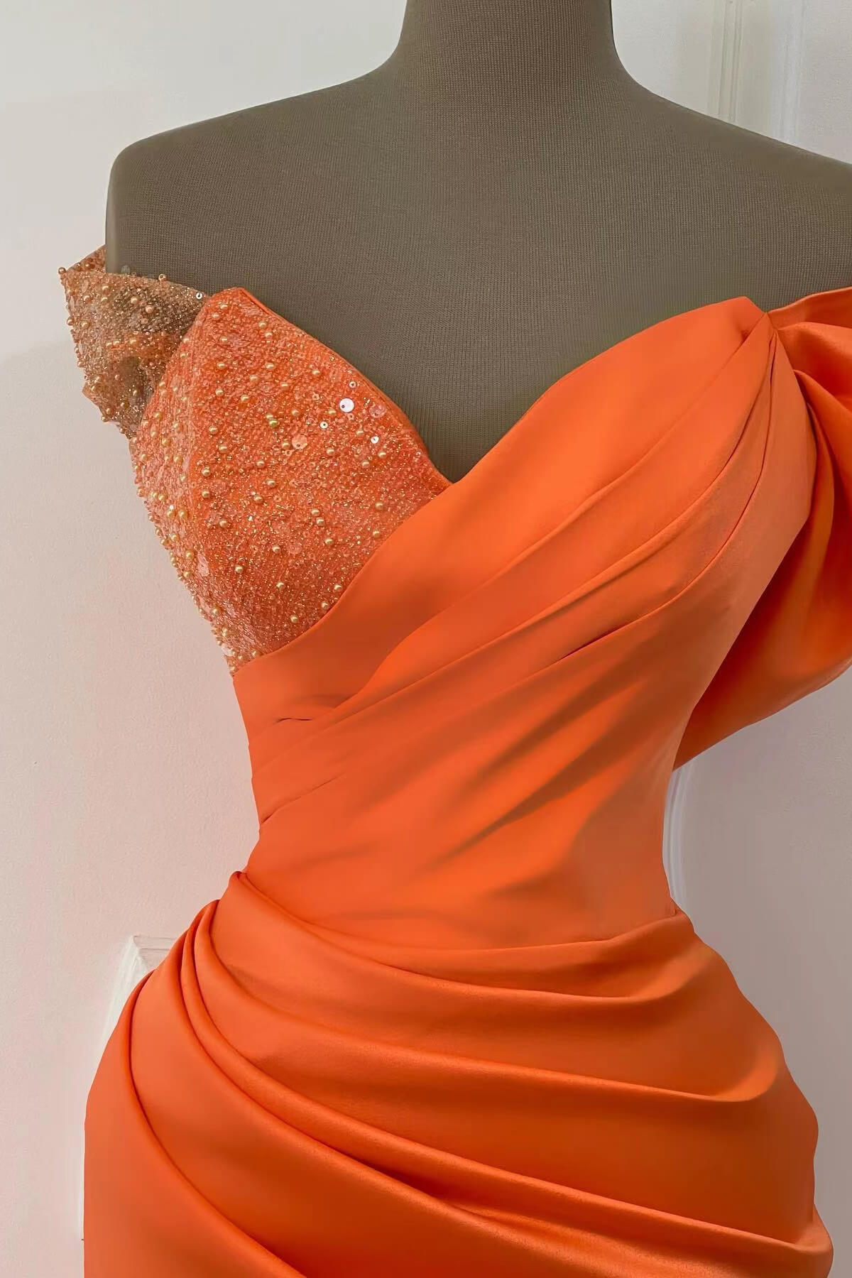 Look Your Best in Orange Mermaid Sweetheart Evening Dress