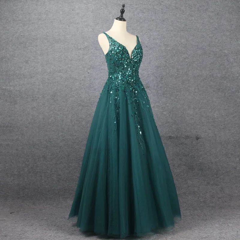 Elegant V Neck A Line Prom Dress with Appliques