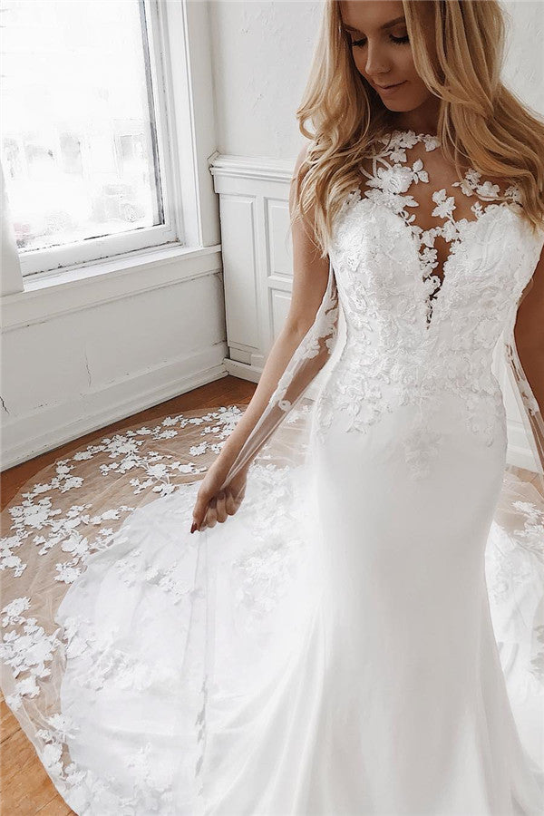 Elegant Sleeveless Mermaid Wedding Dress With Lace Appliques