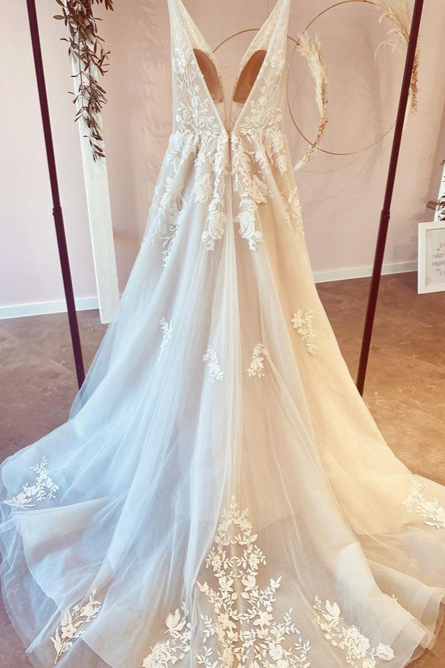 Stunning A-Line Tulle Wedding Dress With Floral Lace Deep V-neck and Floor-length