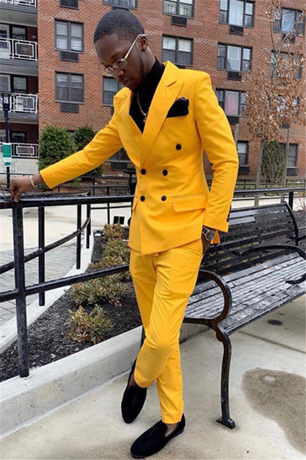 Double Breasted Stylish Paked Lapel Yellow Wedding Suits For Men