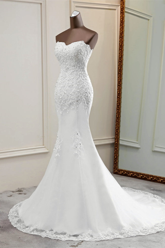 Elegant Strapless Mermaid Wedding Dress with Lace Appliques and Beadings