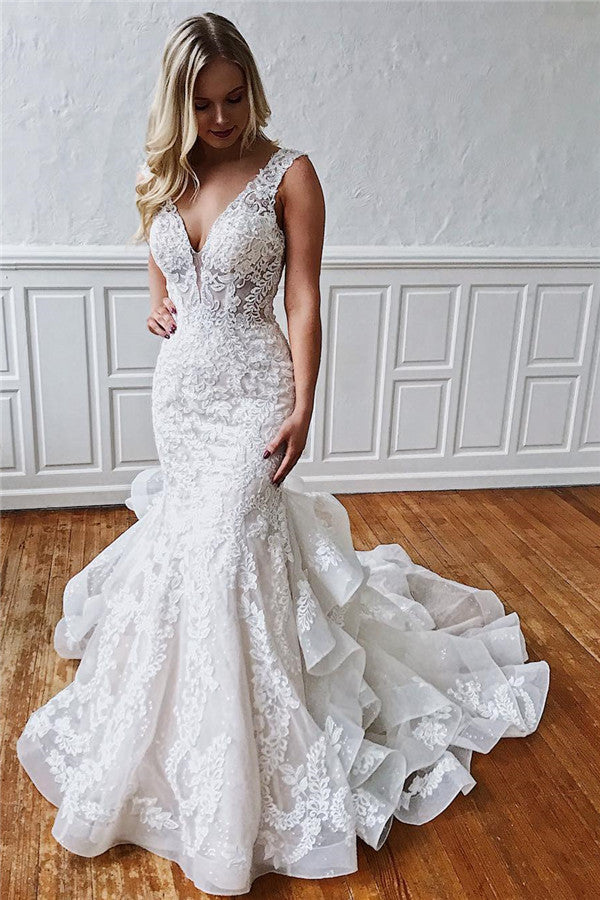 Glamorous Straps Sleeveless Lace Mermaid Wedding Dress With Ruffled