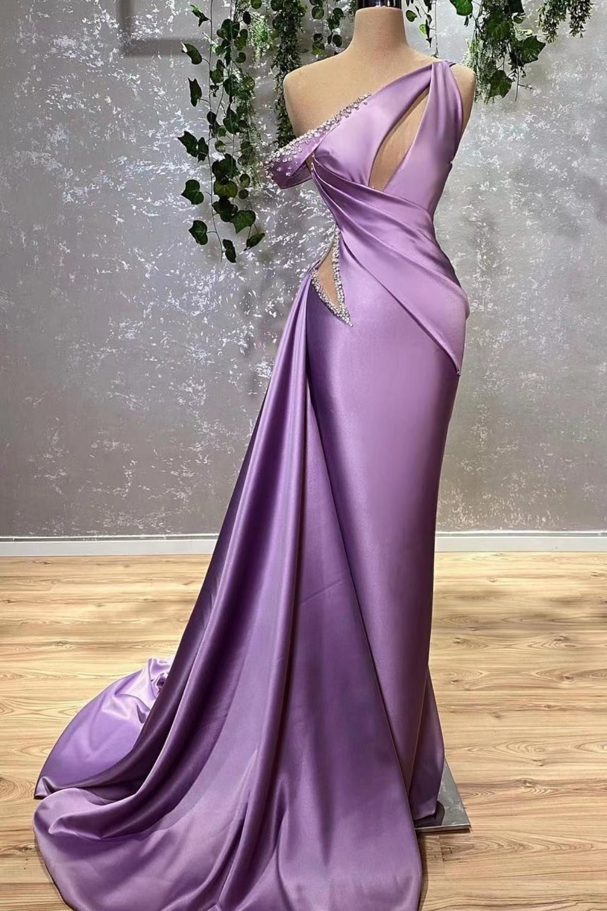 Lilac Off-The-Shoulder Sleeveless Mermaid Prom Dress With Rhinstone