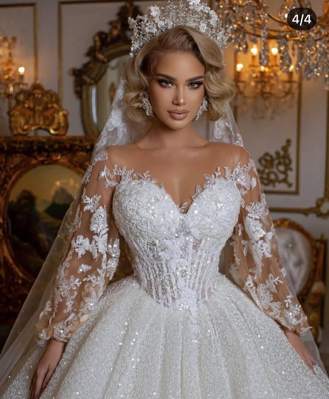 Luxury Long Ball Gown Wedding Dress With Puffy Sleeves and Appliques