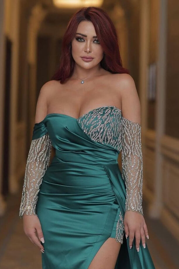 Sexy Emerald Green Off-the-shoulder Mermaid Prom Dress with Beadings and Split