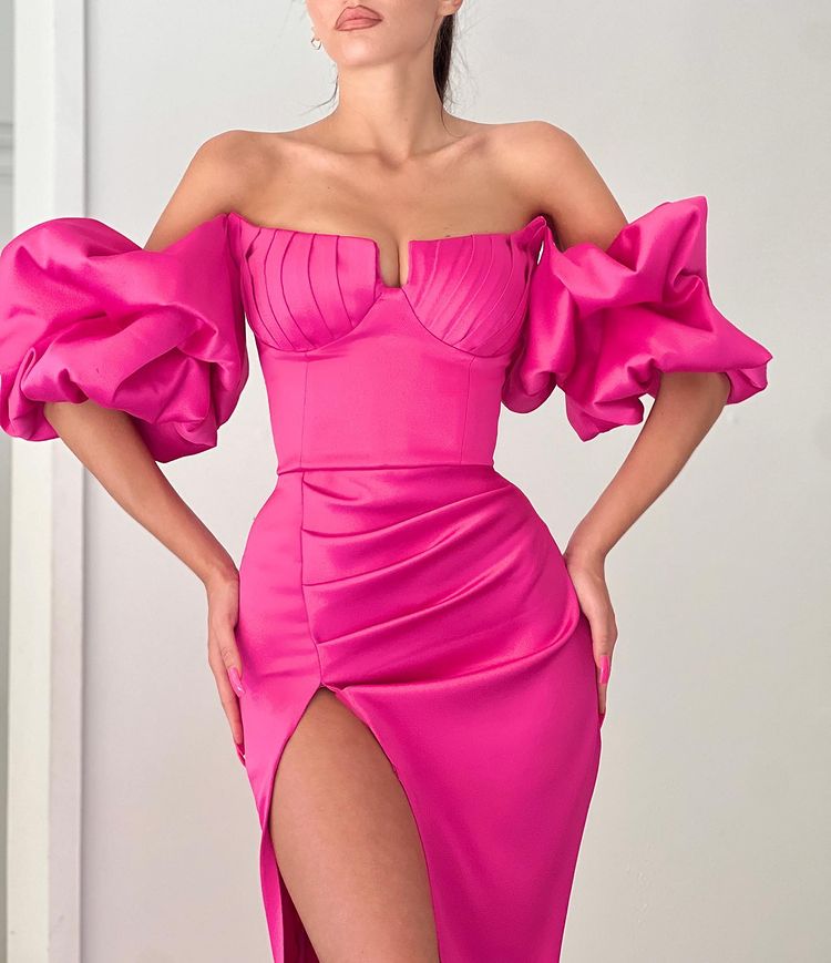 Fuchsia Strapless Evening Dress With Puff Sleeves & Split for Special Occasions