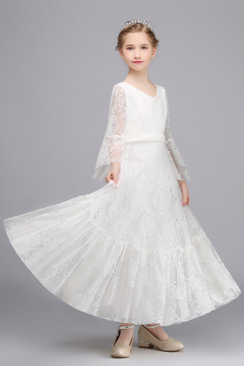 A-line V-neck Long Sleeves Flower Girl Dress with Lace Appliques