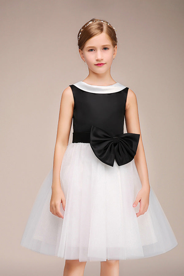 Latest V-Neck Sleeveless Flower Girl Dress in Tulle